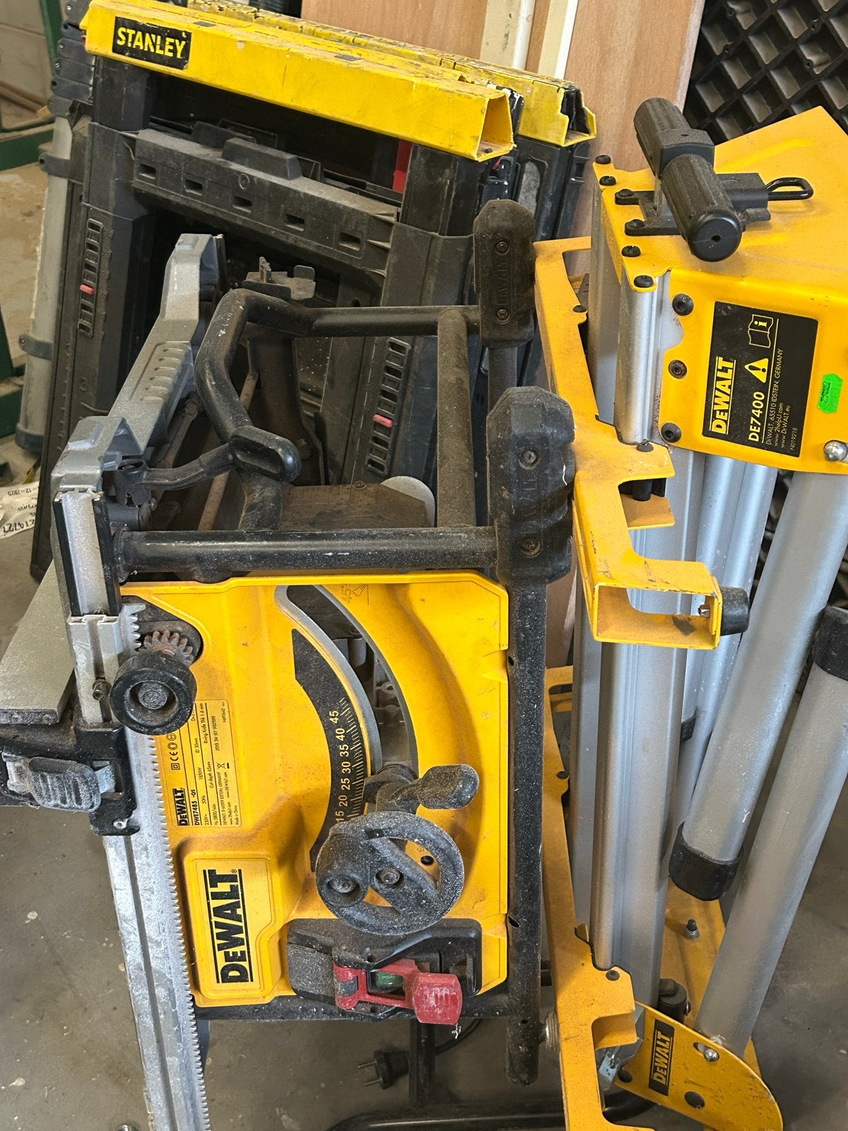 DeWalt DE7400 Tafelzaag met onderstel