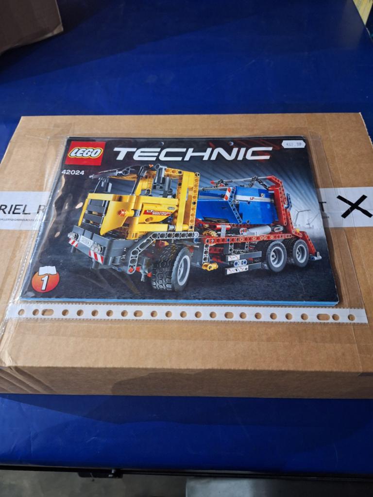 Technic lego Container truck 42024, Ophalen of Verzenden, Zo goed als nieuw