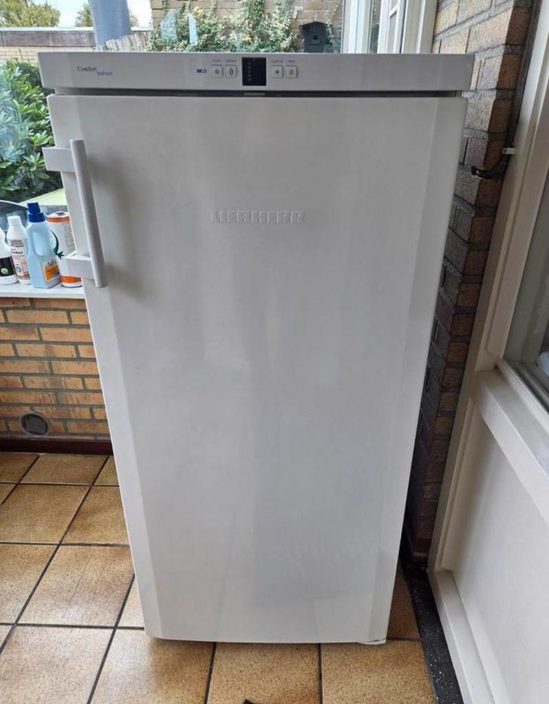 Liebherr vriezer A++ Nofrost/Superfrost 5 lades nieuwestaat, Witgoed en Apparatuur, Vriezers en Diepvrieskisten, Vrieskast, Ophalen of Verzenden