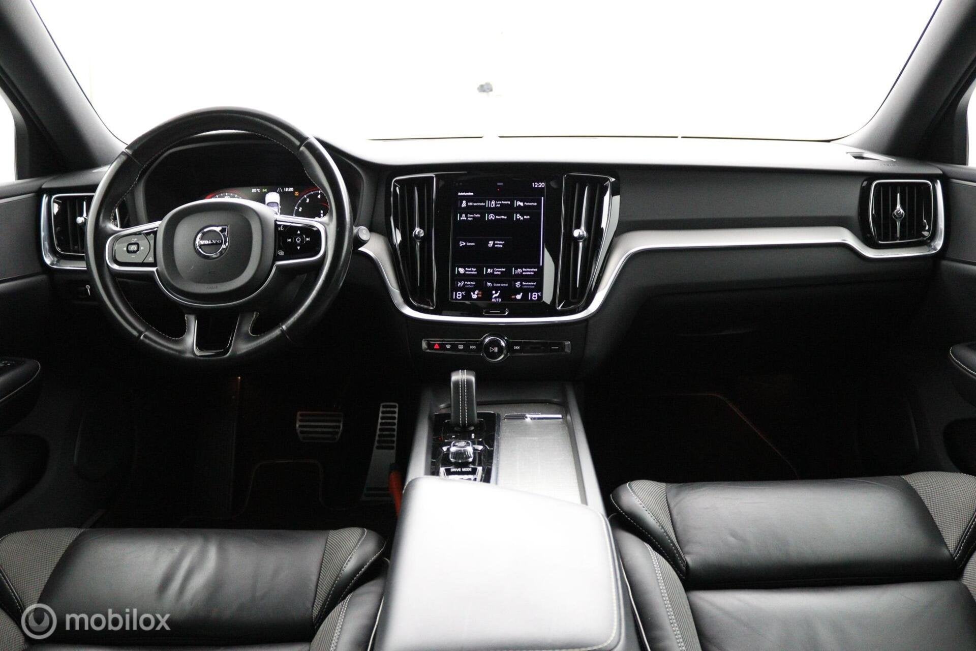Volvo V60 2.0 B3 Inscription | Pilot Assist |BLIS | Camera |, Auto's, 15 km/l, Euro 6, 1969 cc, Onderhoudsboekje