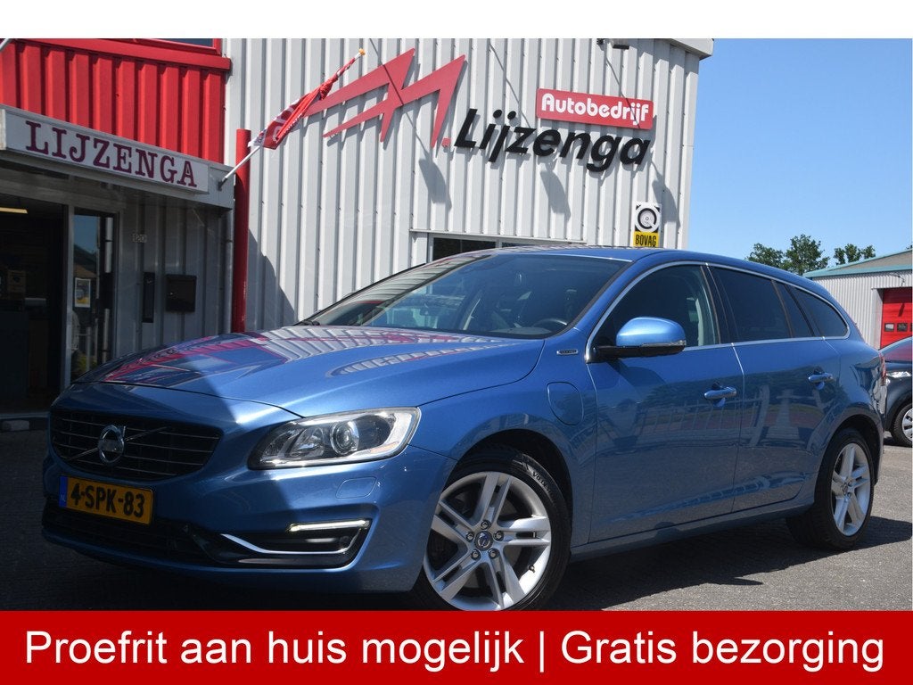Volvo V60 2.4 D6 AWD Plug-In Hybrid Summum Navi | Leer | Cli, Auto's, Volvo, Automaat, Zwart, Blauw, Vierwielaandrijving