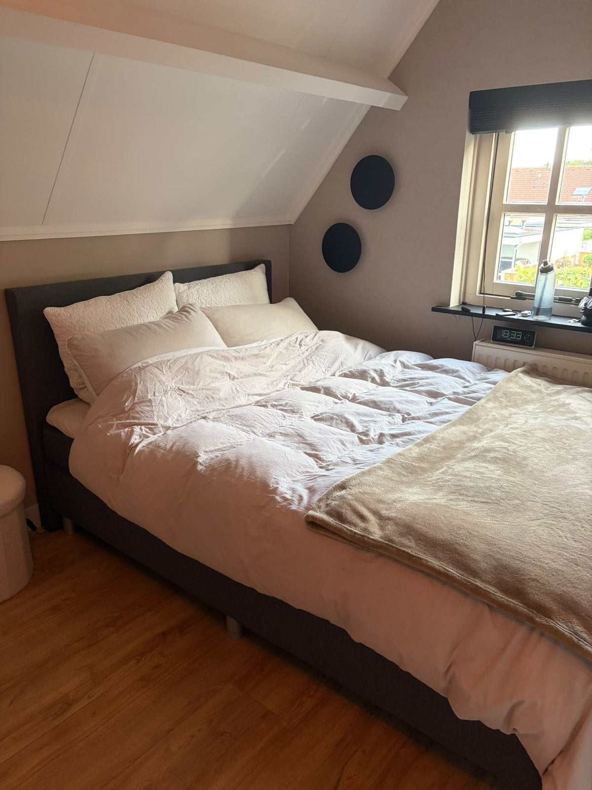 Boxspring bed 140x200, Ophalen, Zo goed als nieuw, Tweepersoons
