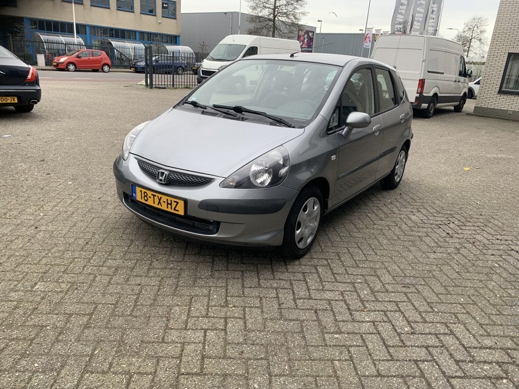 Honda Jazz 1.2 Cool (bj 2007), Auto's, Voorwielaandrijving, 450 kg, 4 cilinders, Origineel Nederlands