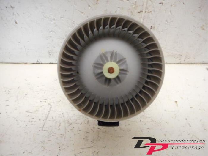 Kachel Ventilatiemotor van een Suzuki Swift, Gebruikt, -, -, Ophalen of Verzenden
