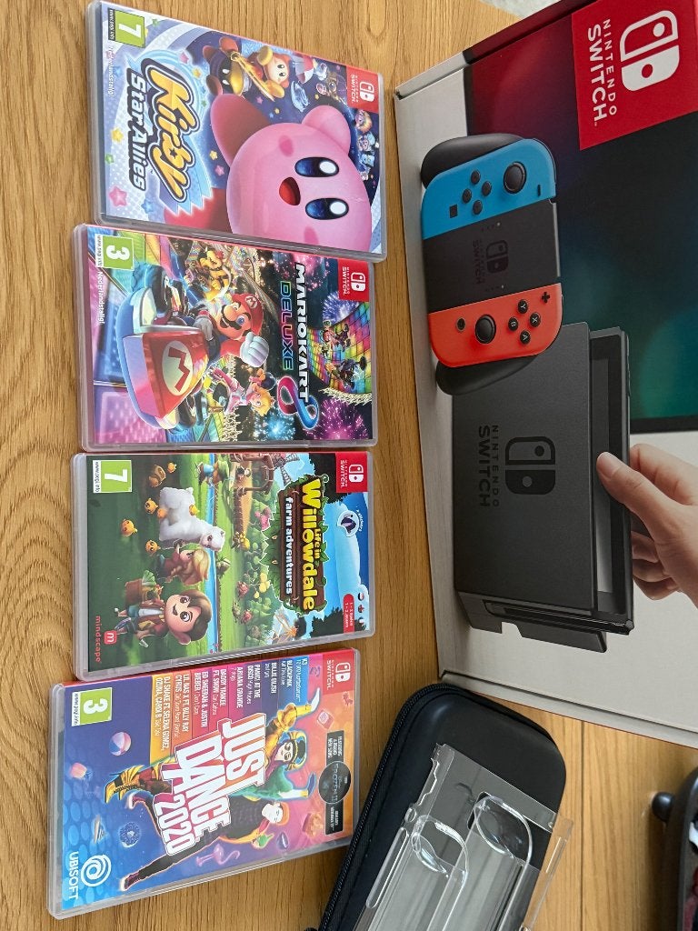 Nintendo switch 1 met spelletjes, Spelcomputers en Games, Ophalen, Met 2 controllers, Switch Original, Gebruikt
