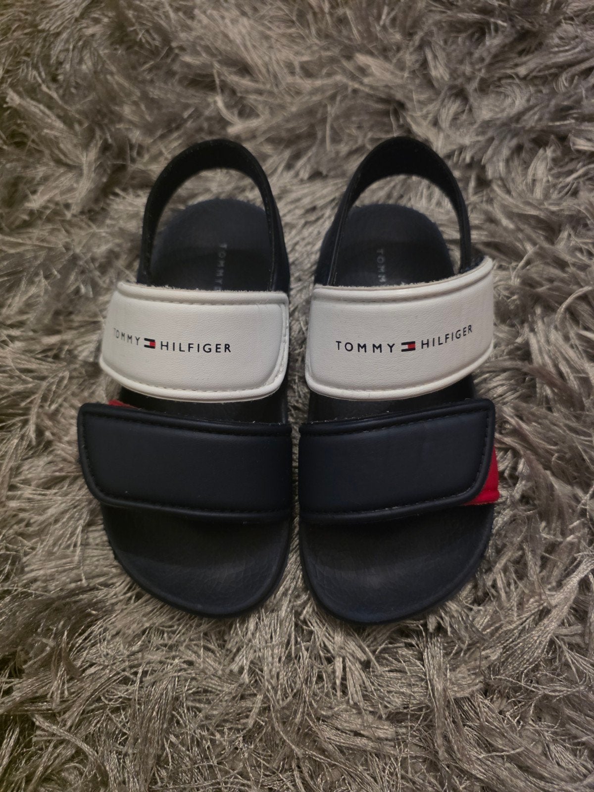 Tommy Hilfiger Slippers, Ophalen of Verzenden, Overige typen
