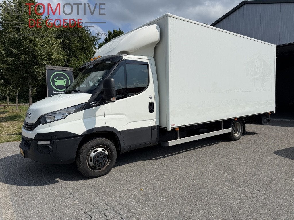Iveco 50C18 Daily Unieke Bakwagen Laadklep, Luchtvering, Automaat, Achterwielaandrijving, Gebruikt, 4 cilinders