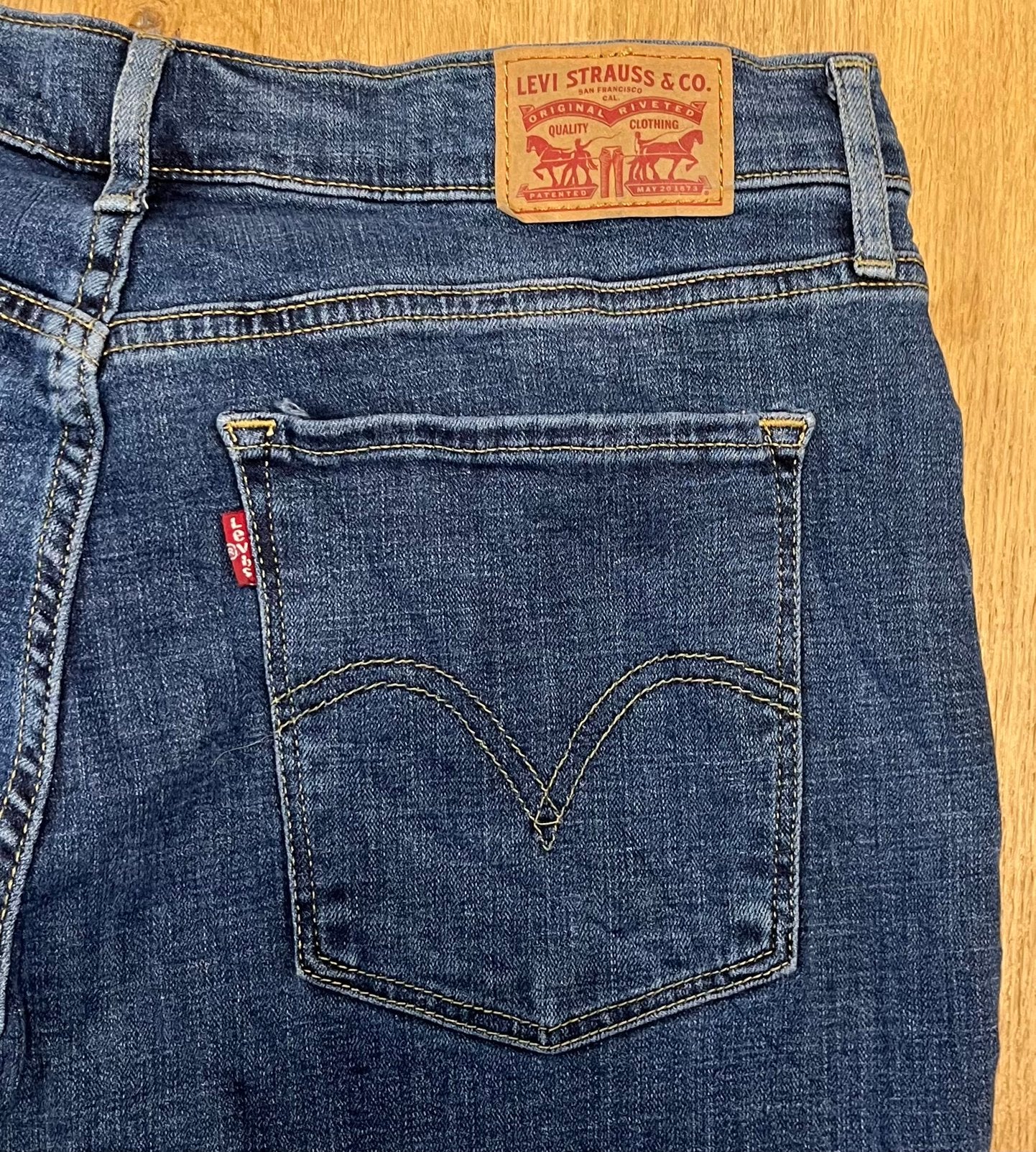 Levi’s classic bootcut stretch jeans blauw - Maat W31 L32, Ophalen of Verzenden, Zo goed als nieuw, Blauw, W30 - W32 (confectie 38/40)