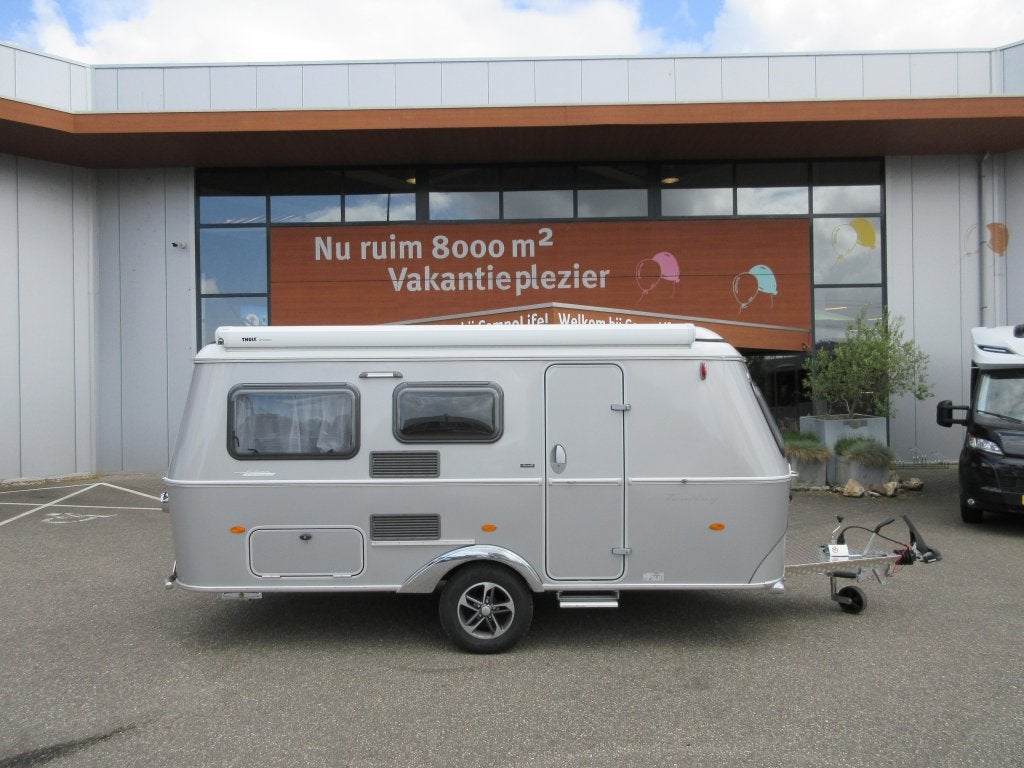 Eriba Touring 530 !! NIEUW BIJ CAMPOLIFE !!, Schokbreker, 4 tot 5 meter, Eriba, Overige
