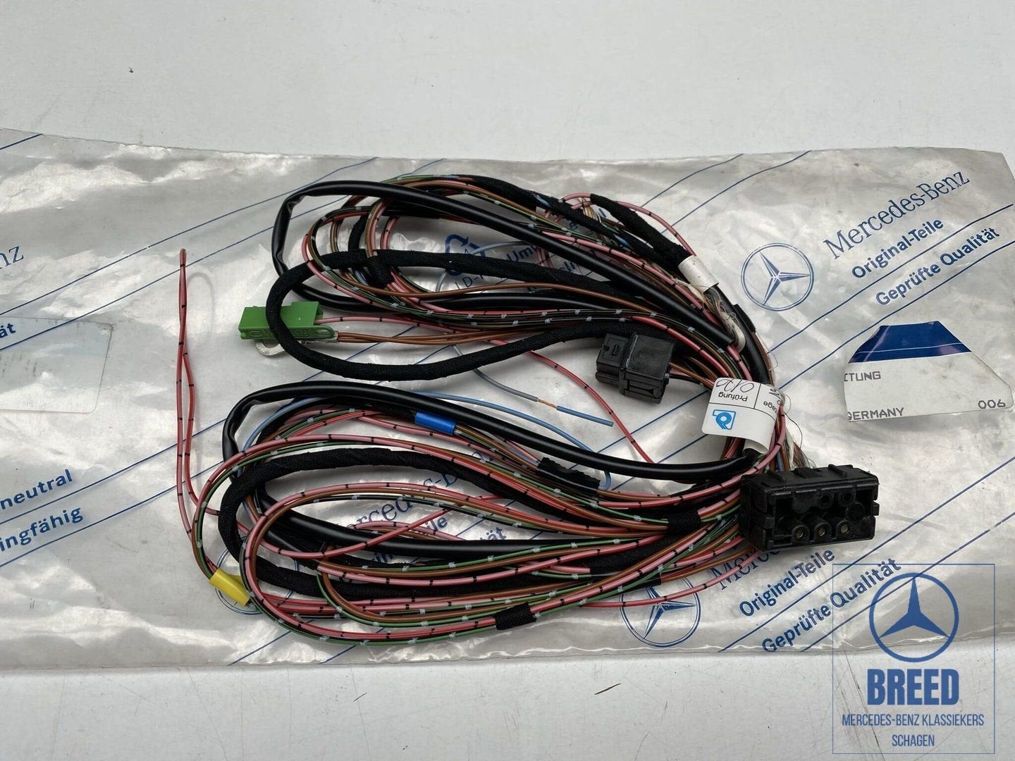 NOS kabelboom hoofdsteunen achter voor Mercedes-Benz W202, -, Nieuw, Ophalen of Verzenden, -