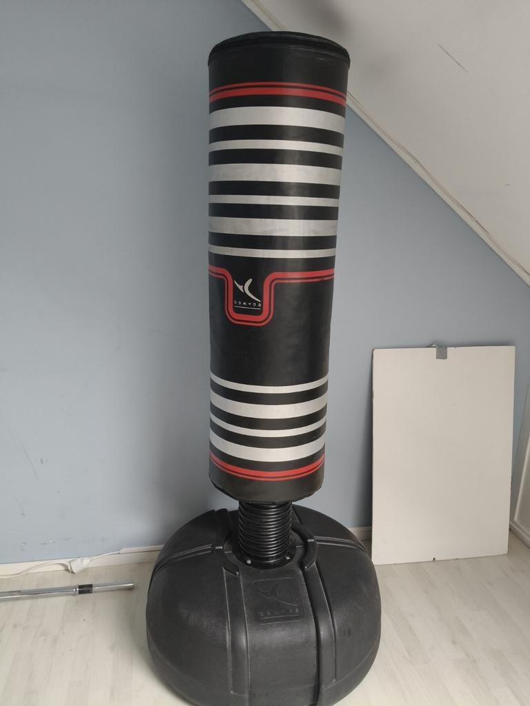 Bokszak met super stevig standaard (vulbaar met water), Ophalen, Gebruikt, Bokszak