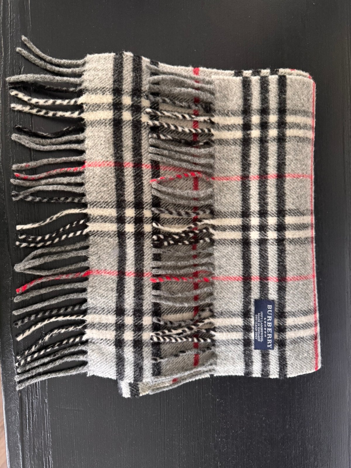 Burberry lamswollen sjaal orgineel, Ophalen of Verzenden, Zo goed als nieuw, Maat 46/48 (XL) of groter, Sjaal
