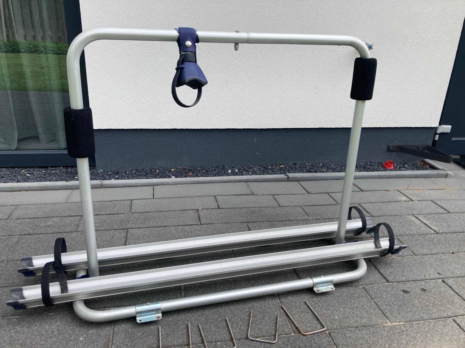 Fietsendrager voor 2 fietsen - mist 1 fietsklemhouder, Ophalen, Gebruikt