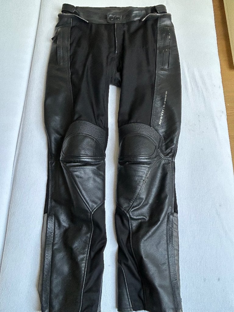 Zwart leren motorbroek REV'IT, Ophalen, Broek | leer, Heren, Revit!