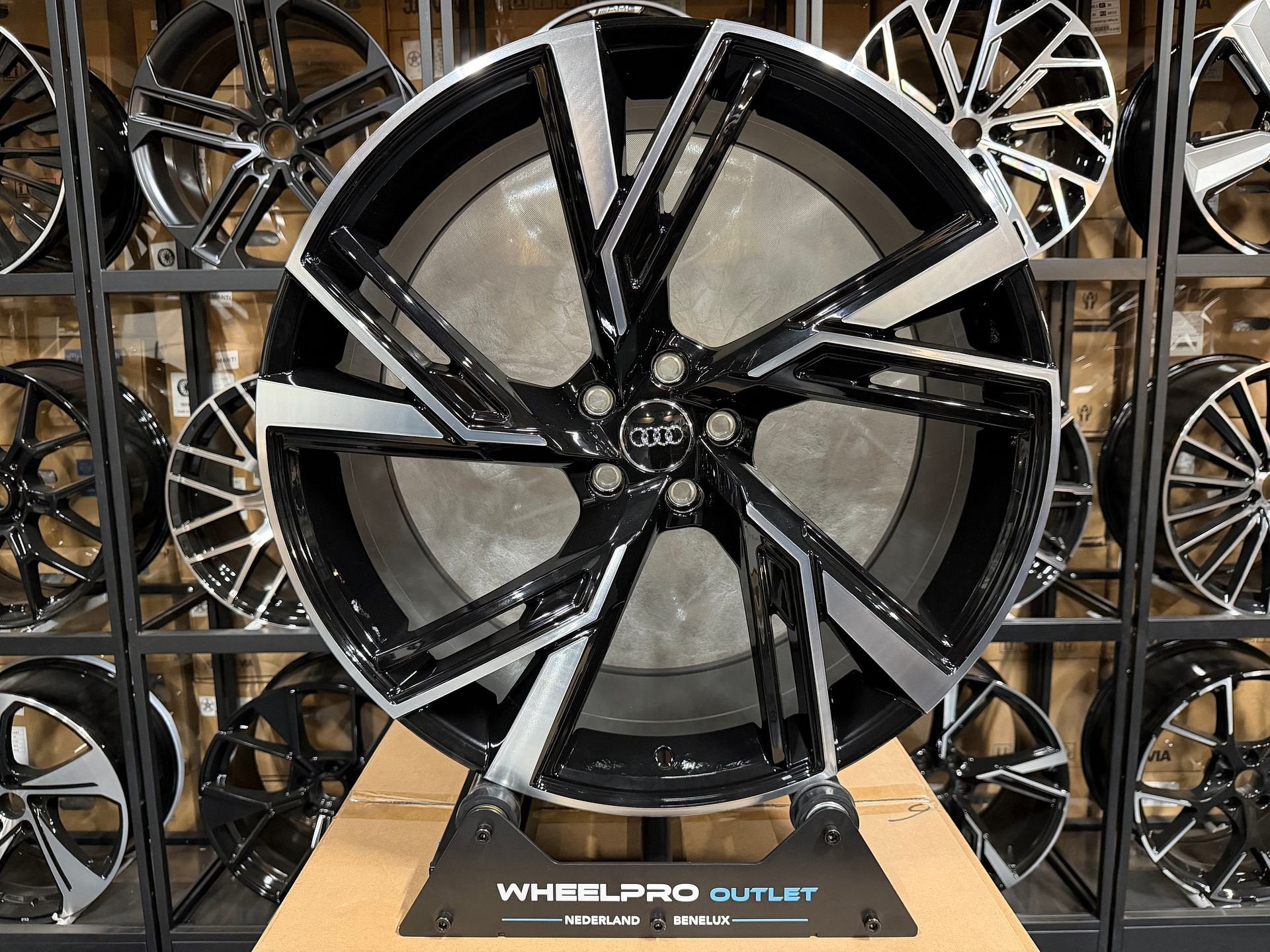20 inch Audi RS look velgen A4 A5 A6 A7 A8 Q3 Q5 Q7 R8 RS6, Gebruikt, Velg(en), -, -