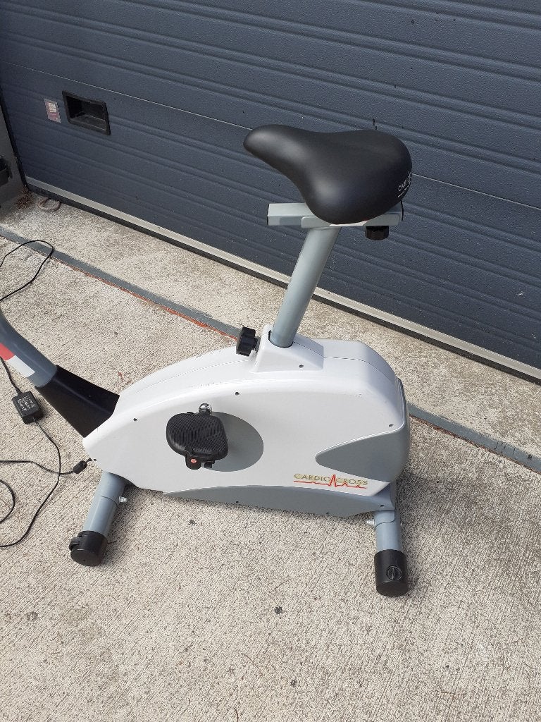 Hometrainer Cardio Cross, Sport en Fitness, Ophalen, Gebruikt, Benen, Hometrainer