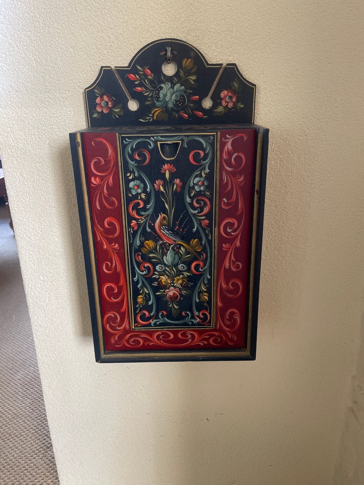 Antieke handgeschilderde houten wandkast/brievenhouder, Ophalen of Verzenden