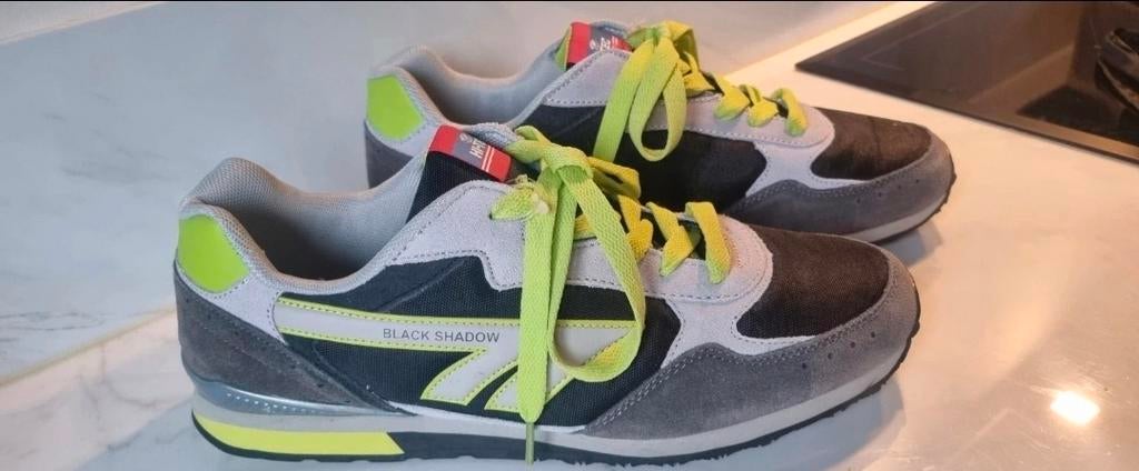Hi-Tec sneakers maat 42 - Zo goed als nieuw, Overige kleuren, Ophalen of Verzenden, Hi-Tec, Sneakers of Gympen