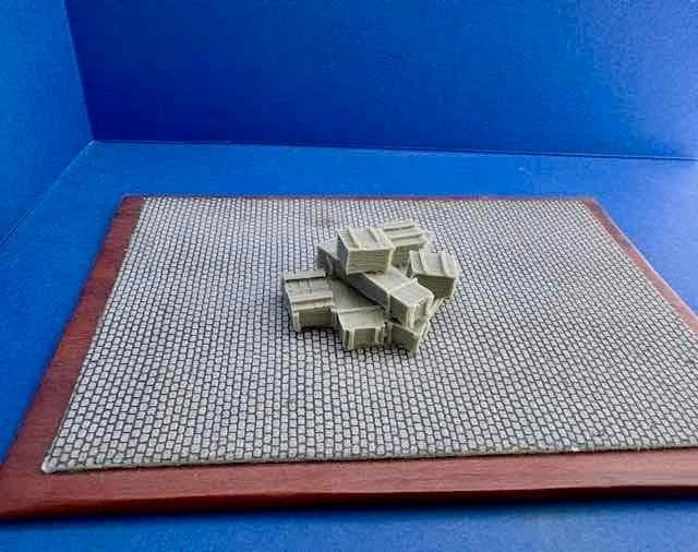 RK0026	Ammo boxes 8x for AFVs and dioramas	1/35	resin, Verzenden, Nieuw, 1:35 tot 1:50