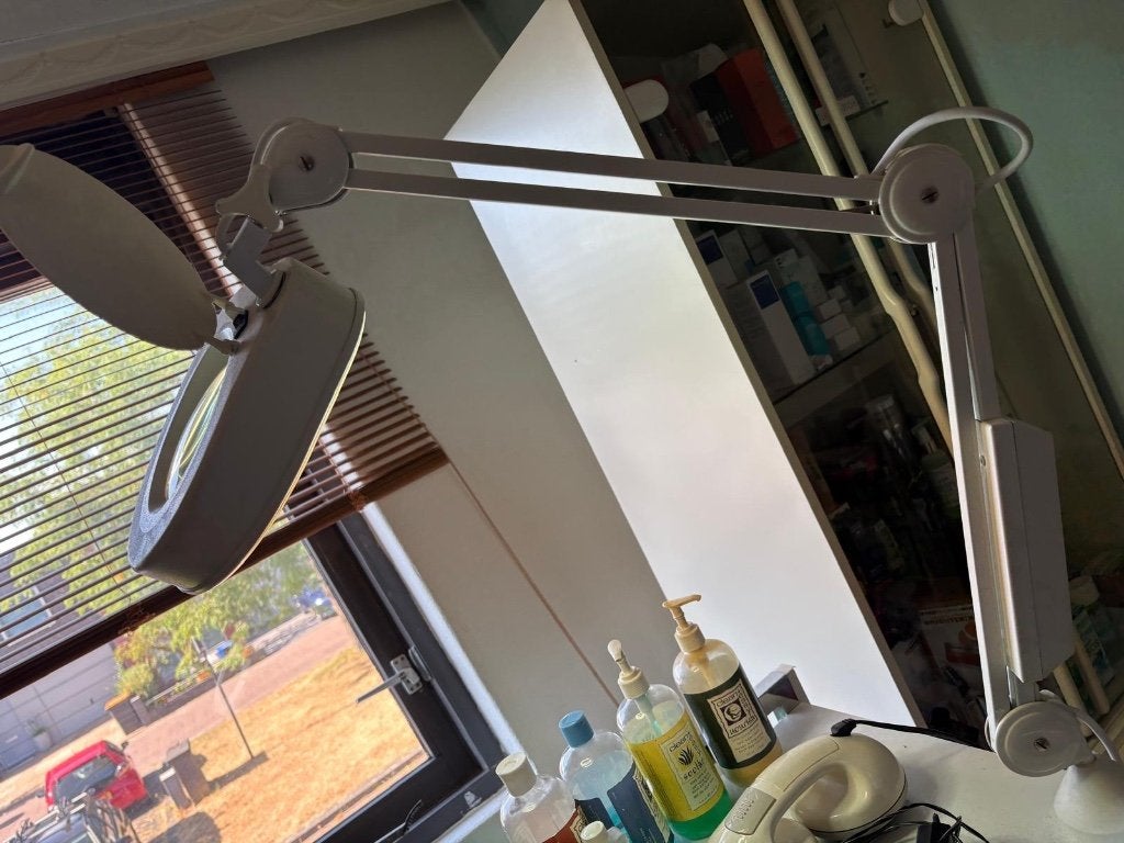 Loeplamp LED met klem – 5 dioptrie – Beweegbare arm, Ophalen, Gebruikt, Overige typen