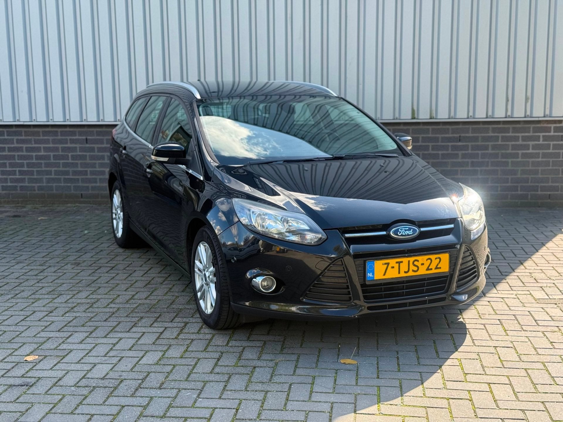Foto 3 van Ford Focus Wagon 1.0 EcoBoost Edition Plus