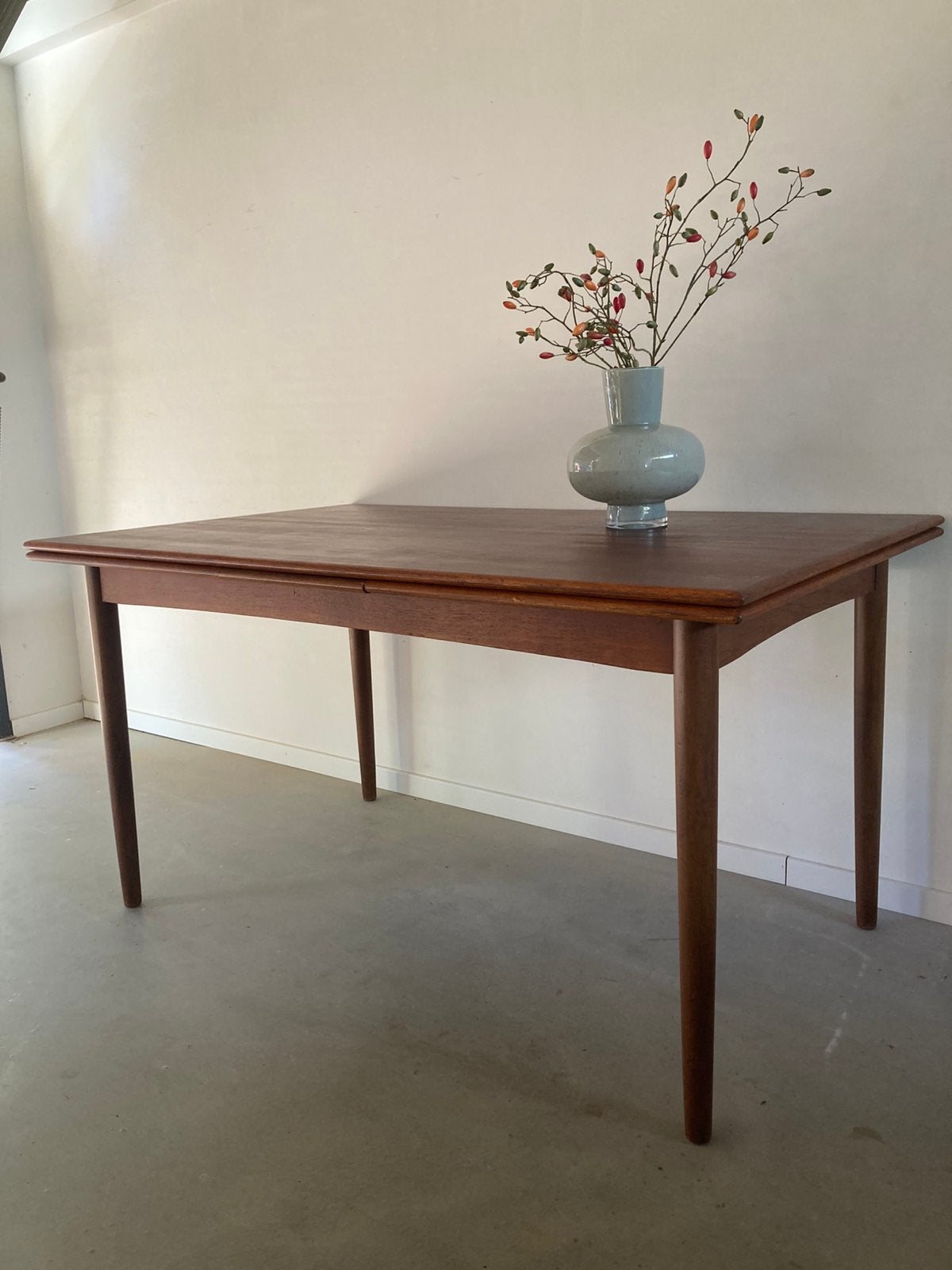 Midcentury vintage Deens design teak eettafel uitschuifbaar, Gebruikt, Teakhout, 200 cm of meer, Vijf personen of meer