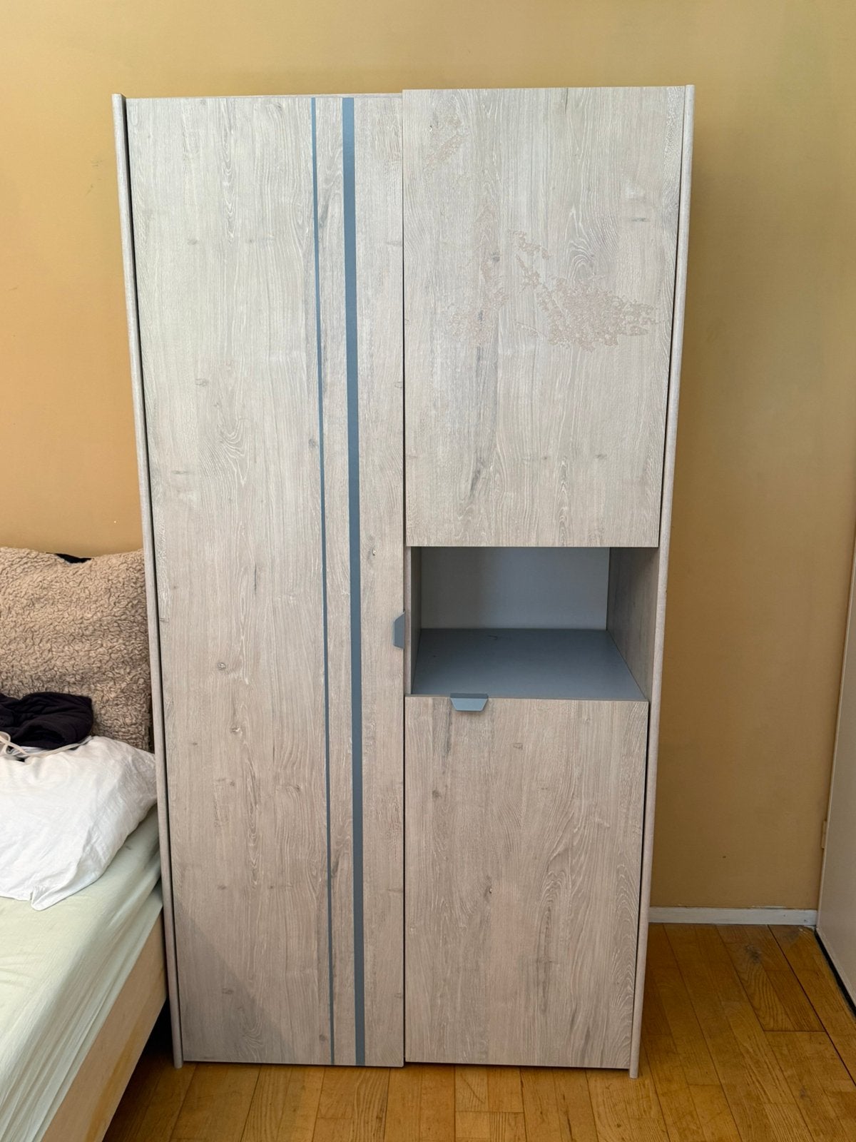 Kleding kast, Ophalen, 50 tot 100 cm, Zo goed als nieuw, 150 tot 200 cm