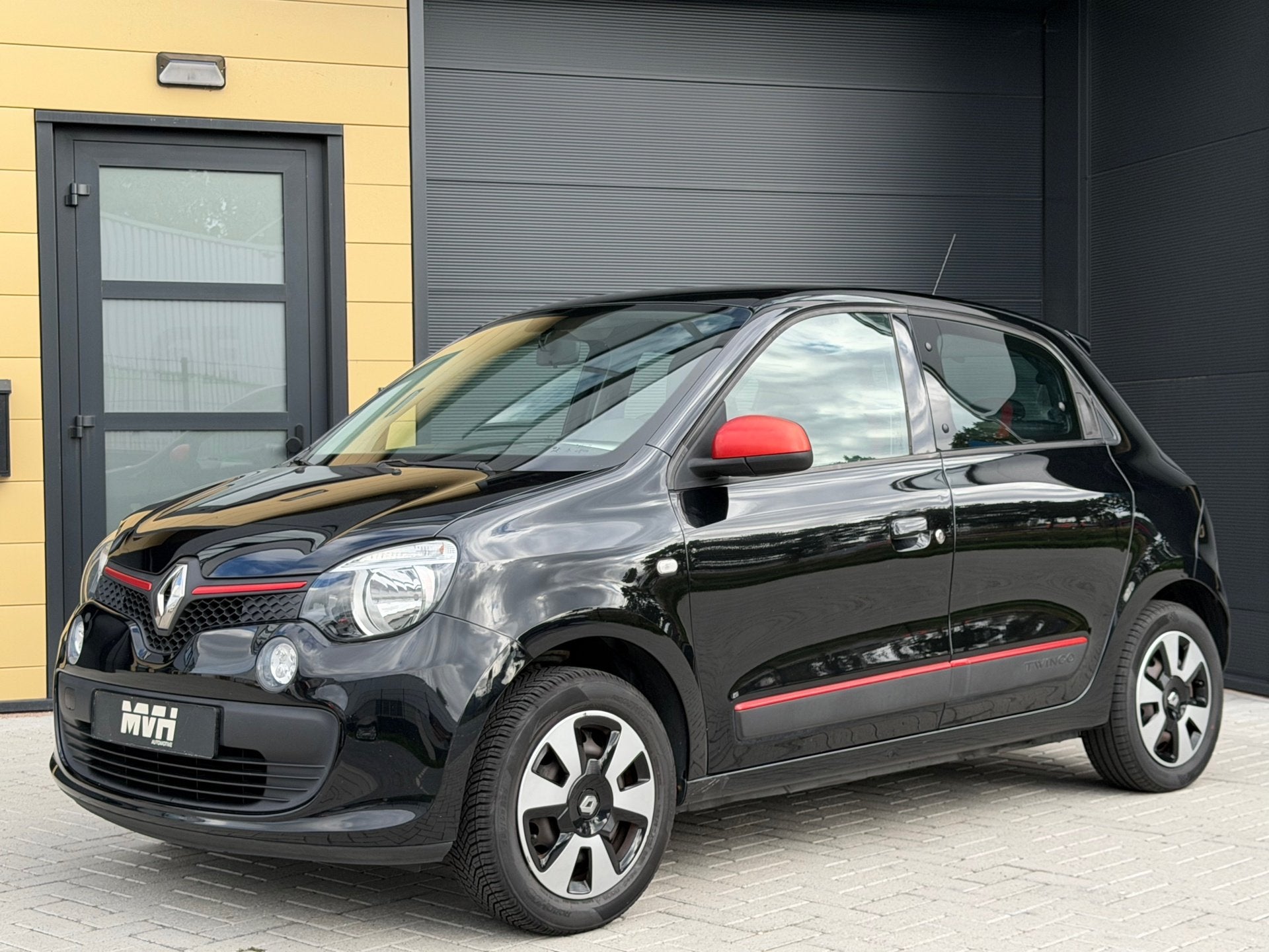 Renault Twingo 1.0 SCe Collection - Airco - MF stuur - LED -, Gebruikt, Euro 6, 840 kg, 4 stoelen