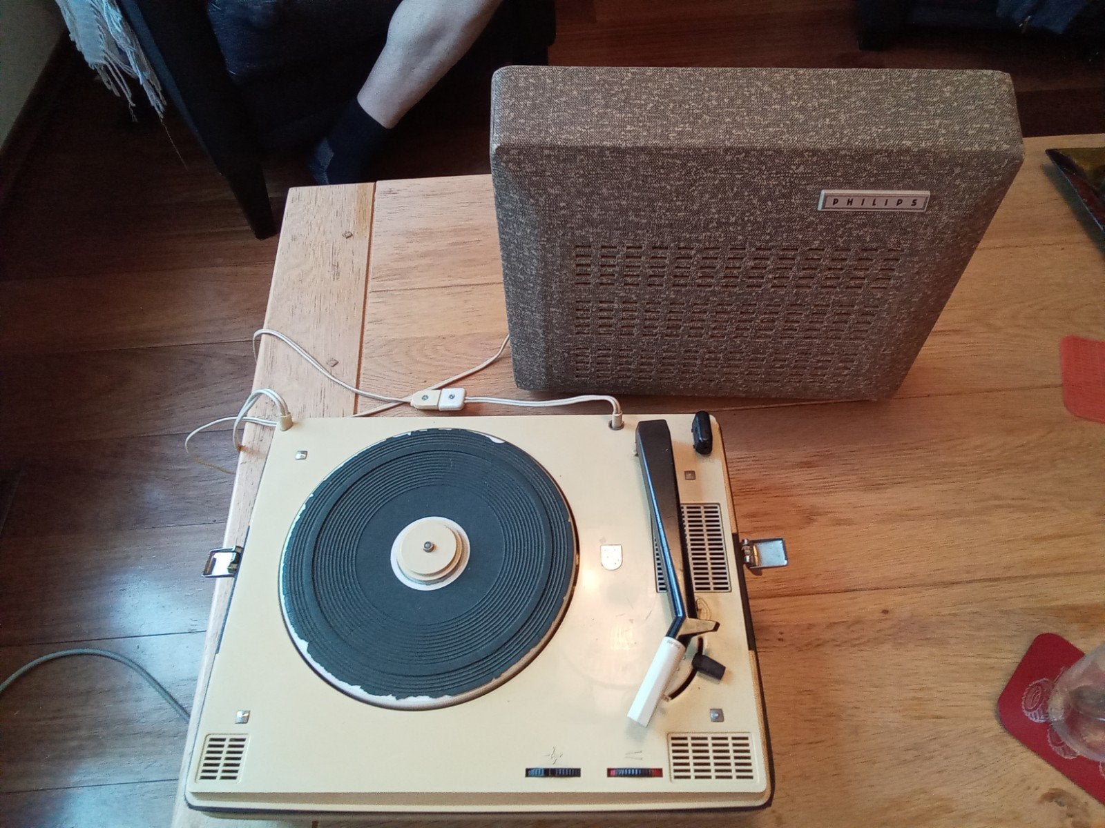 Philips koffer gramafoon AG4756W, Ophalen, Philips