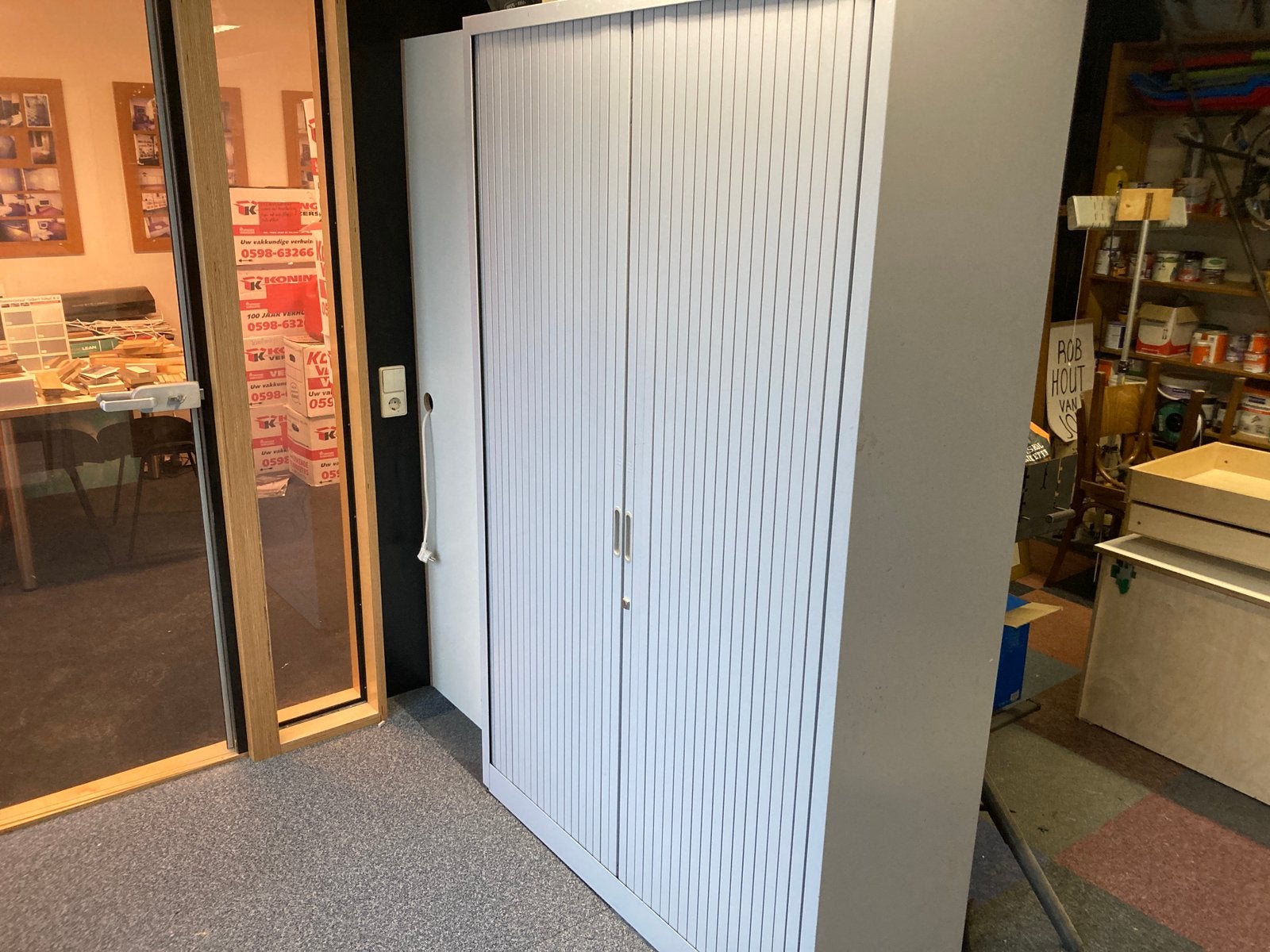 Metalen roldeur kast!, Ophalen, Zo goed als nieuw, 25 tot 50 cm