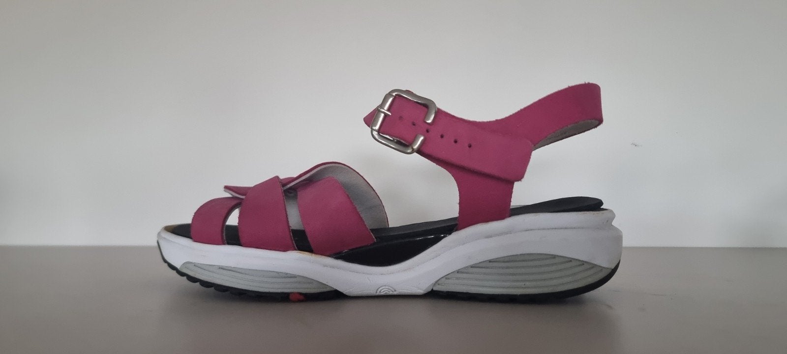 Xsensible sandalen cyclaam/roze donker dames 40, Ophalen of Verzenden, Nieuw, Roze, Sandalen of Muiltjes