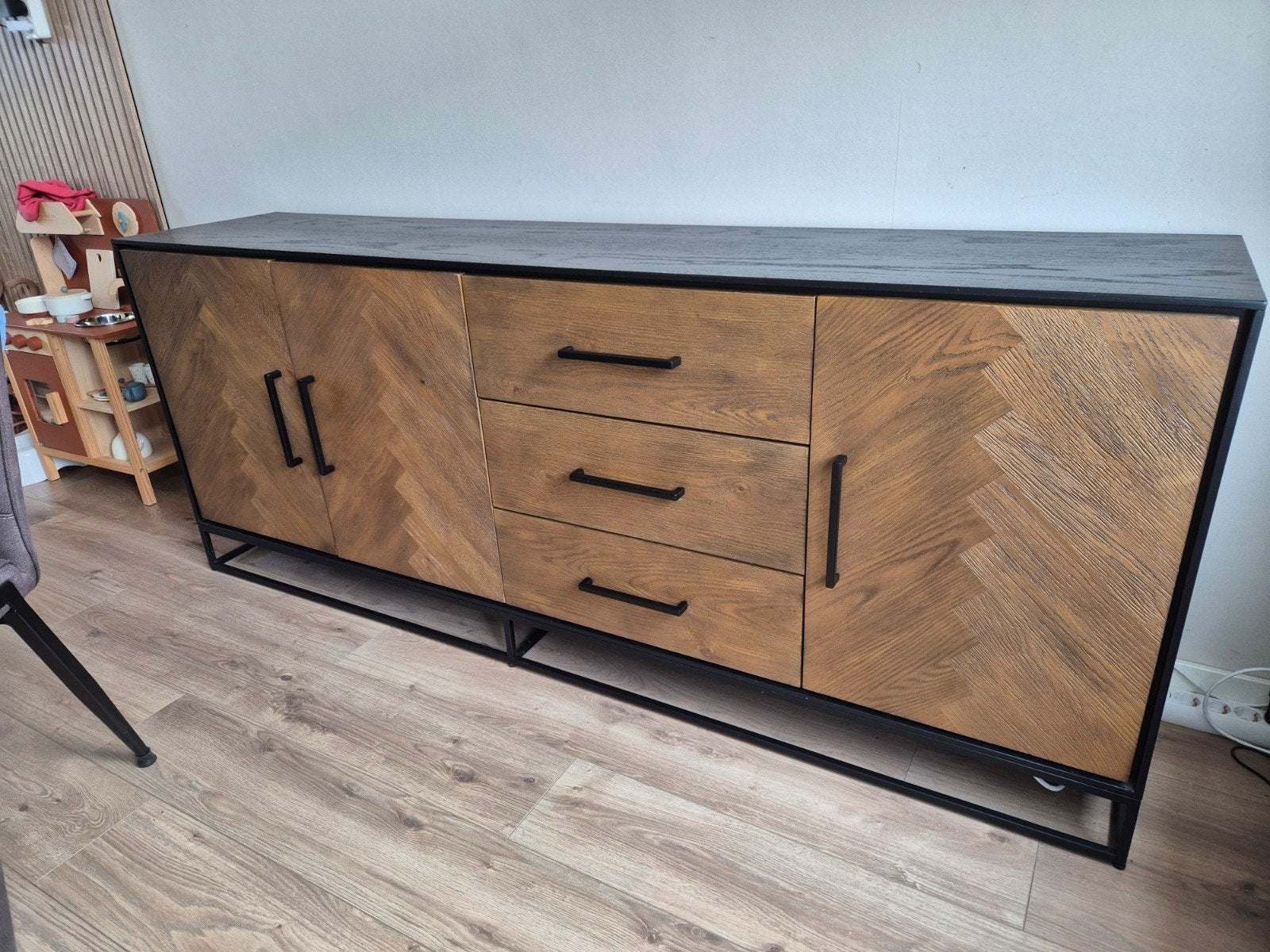 Dressoir vinito eikenfineer hout - pronto wonen, Ophalen, Zo goed als nieuw, 25 tot 50 cm, 200 cm of meer