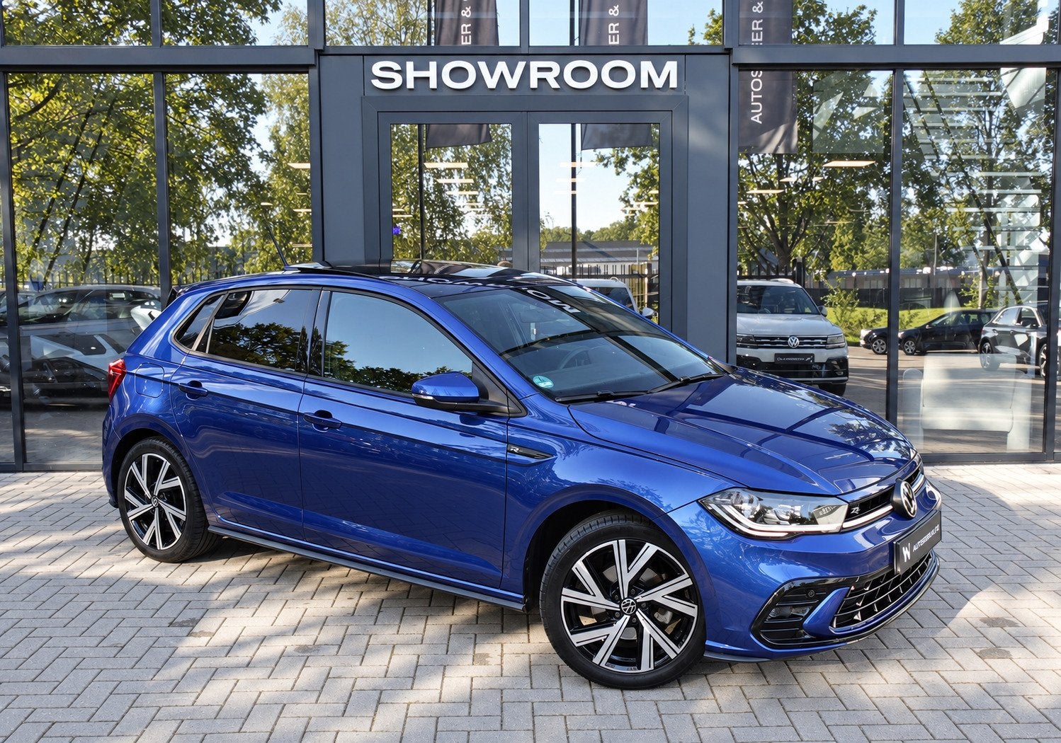 Volkswagen POLO Volkswagen Polo 1.0 TSI R-Line KEYLESS PANO, Auto's, Dealer onderhouden, Gebruikt, Blauw, Alcantara