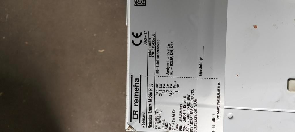 Remeha Tzerra CW4 CV-ketel, 9 jaar oud, weinig branduren, Ophalen, Gebruikt, Aardgas, Geiser
