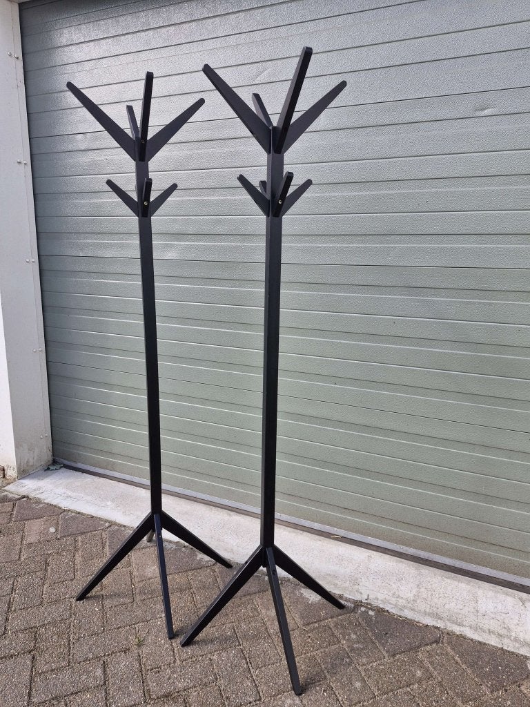 Zwarte kapstok, 6 beschikbaar, geschikt voor 8 jassen, Ophalen, VST, Zo goed als nieuw, Industriestraat 5