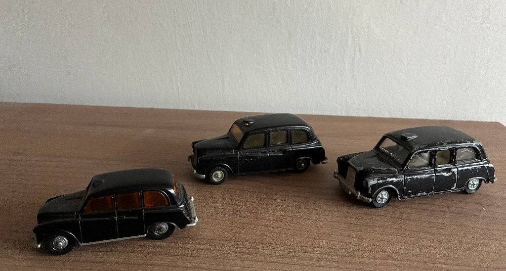 3x London taxi Dinky toy 1:50, Ophalen of Verzenden, Zo goed als nieuw, Bus of Vrachtwagen, Dinky Toys
