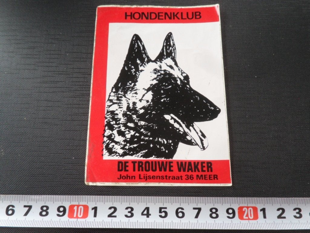 sticker België Meer Hondenklub DE TROUWE WAKER, Ophalen, Zo goed als nieuw