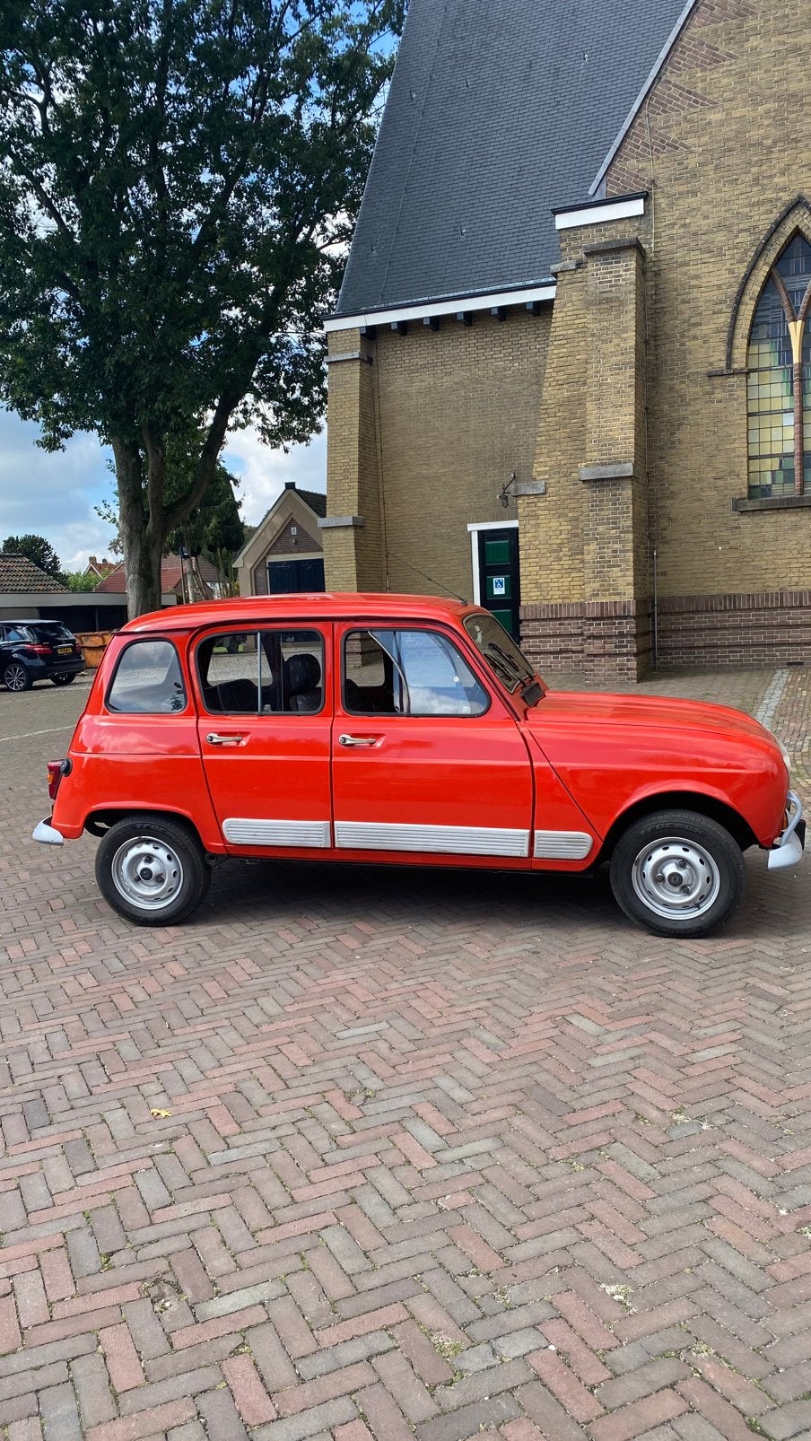 Renault 1986 Rood, Stof, 4 stoelen, Handgeschakeld, Particulier