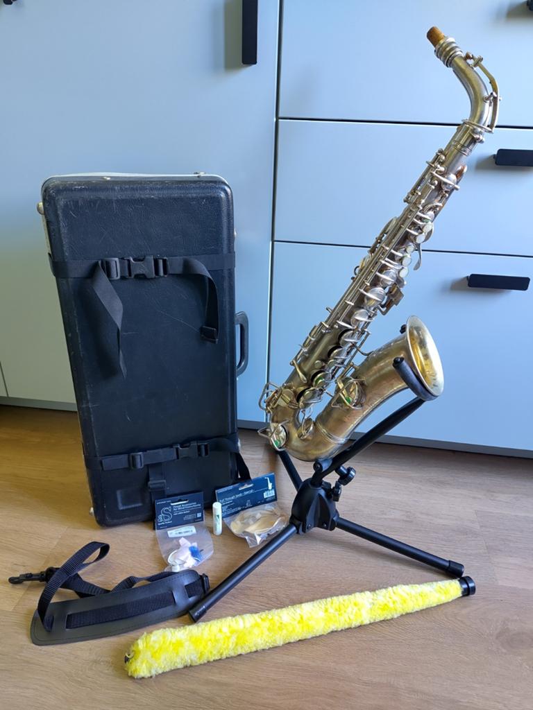 Conn Chu Berry altsaxofoon met accessoires, Ophalen, Gebruikt, Vintage, Elkhart, Indiana, USA, Alt