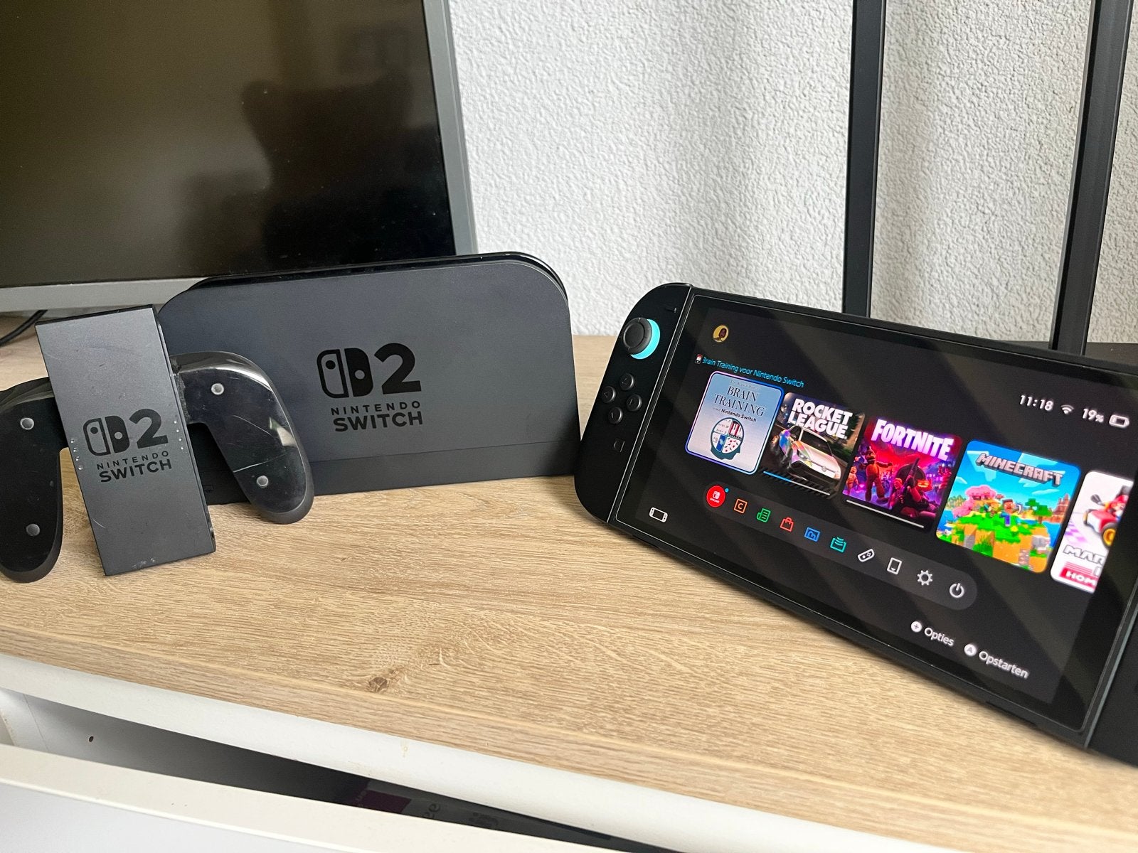 Nintendo Switch 2 - Zo goed als nieuw met garantie, Ophalen of Verzenden, Zo goed als nieuw