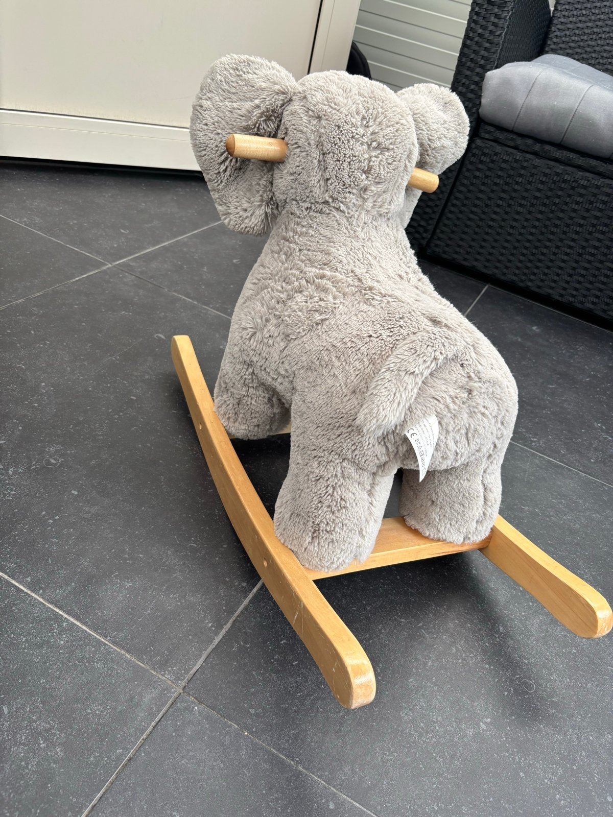 Schattige olifant hobbelpaard, Ophalen, Zo goed als nieuw, Jongen of Meisje