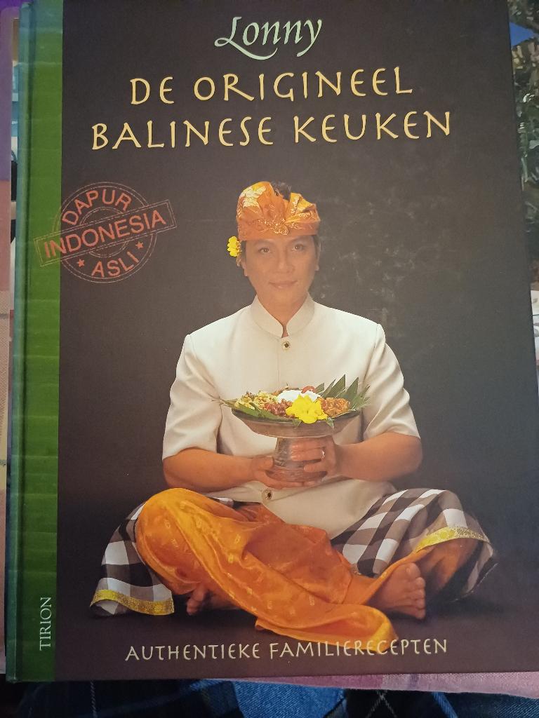 Lonny Gerungan de origineel Balinese keuken. Hardcover., Boeken, Kookboeken, Ophalen, Gelezen, Lonny Gerungan, Azië en Oosters