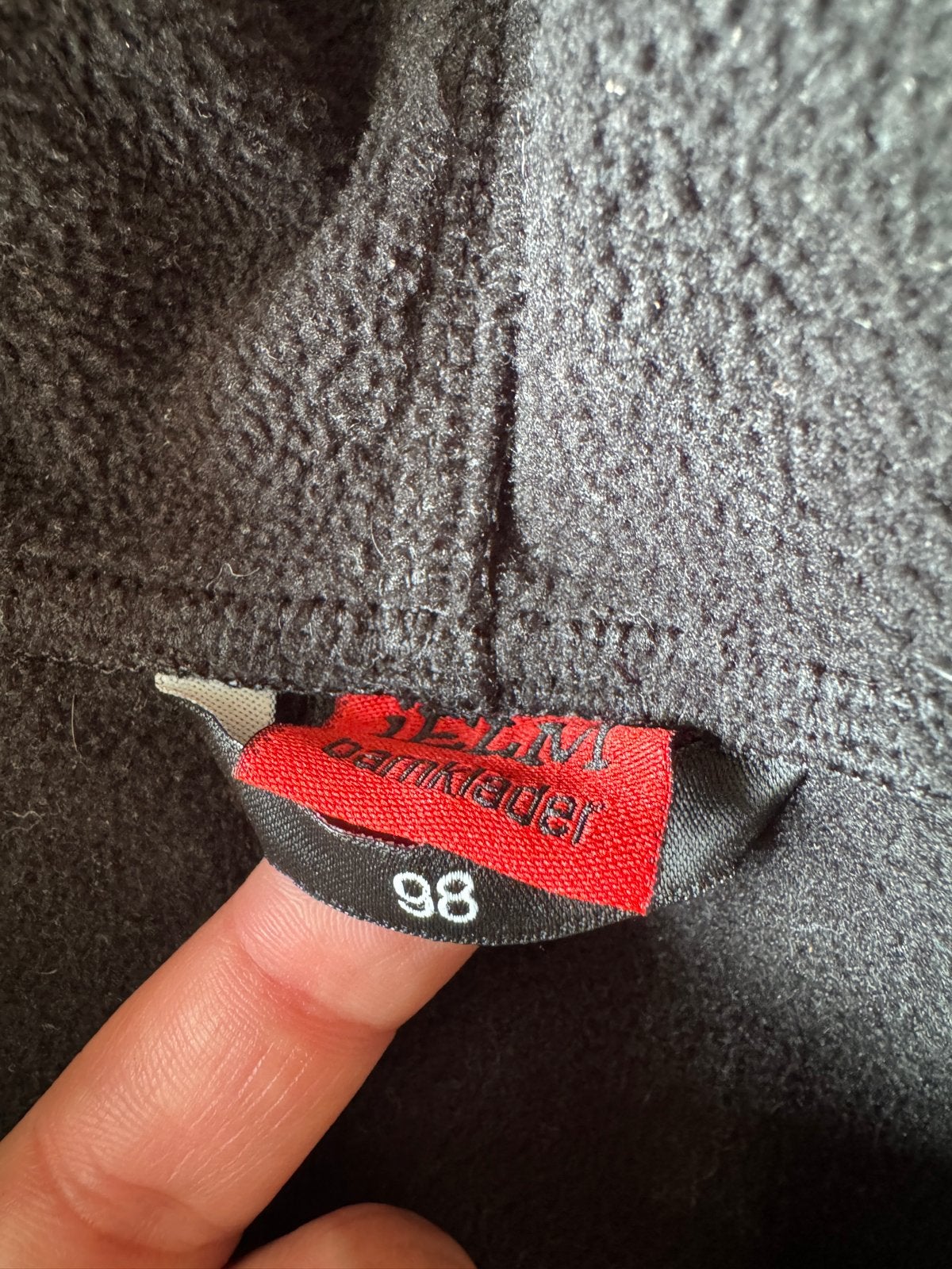 Zwarte Softshell Ielm Maat 98 met Wanten, Ophalen, Zo goed als nieuw, Jongetje of Meisje