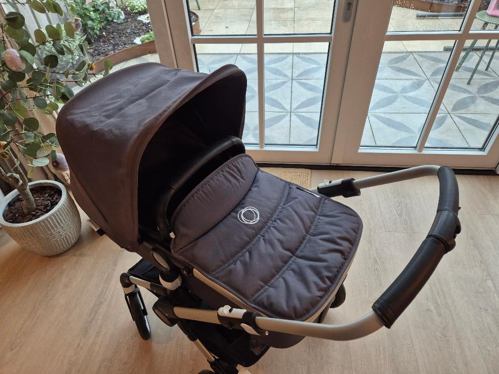 bugaboo fox Steel Blue, Ophalen, Zo goed als nieuw, Bugaboo, Verstelbare duwstang