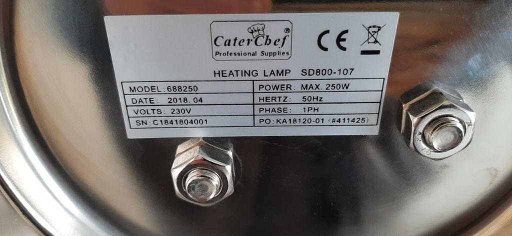 Warmhoud lampen een vitrineplateau, Ophalen
