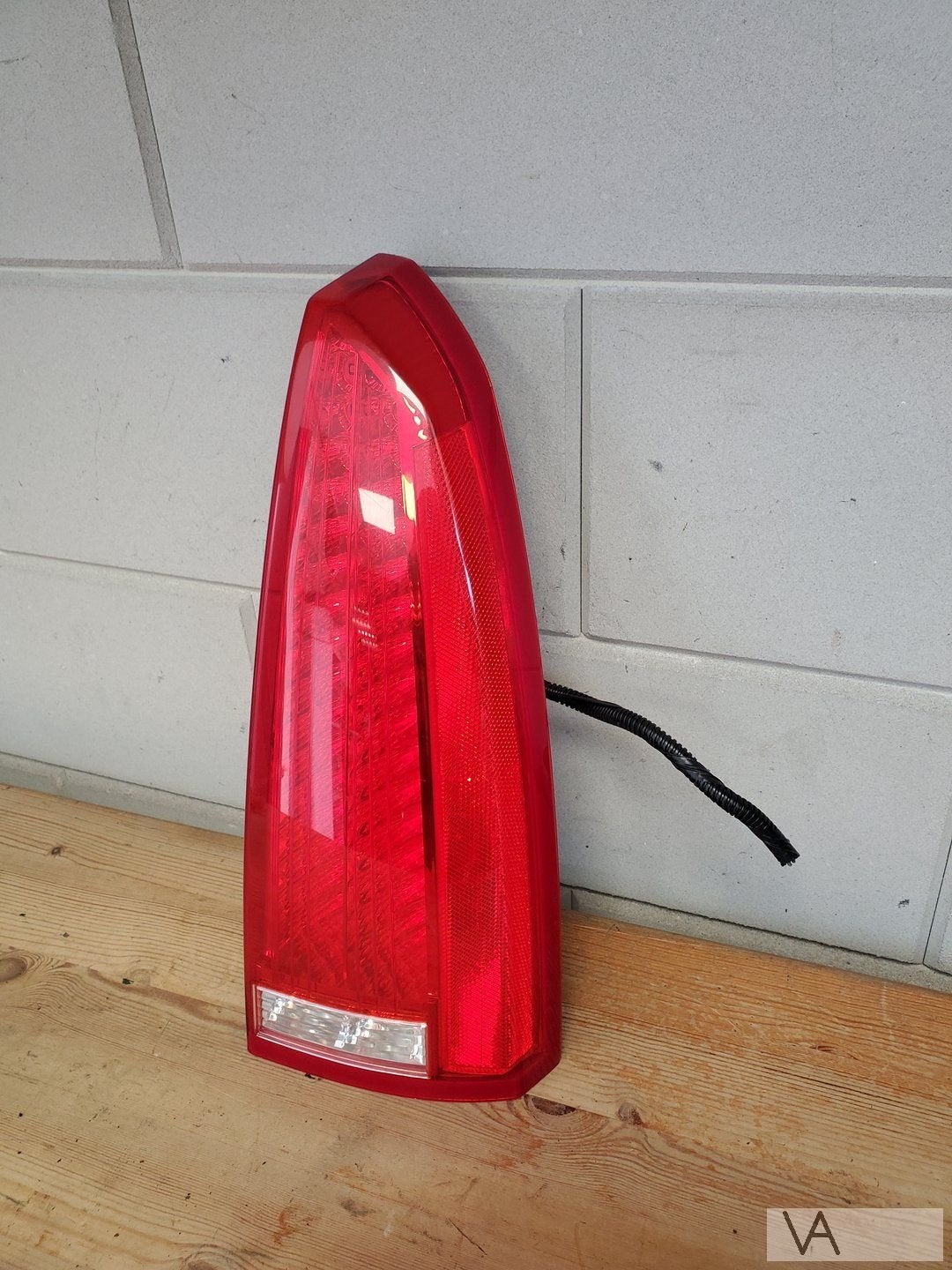 Cadillac DTS 2005 -2011 achterlicht rechts led 15777302 €250, Cadillac, Gebruikt, -, -