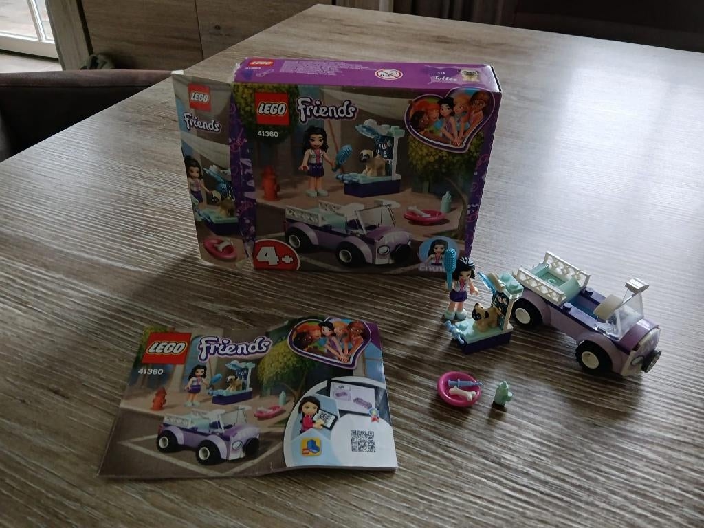 Lego Friends 41360 Emma's Mobiele Dierenkliniek, Ophalen of Verzenden, Zo goed als nieuw, Complete set, Lego