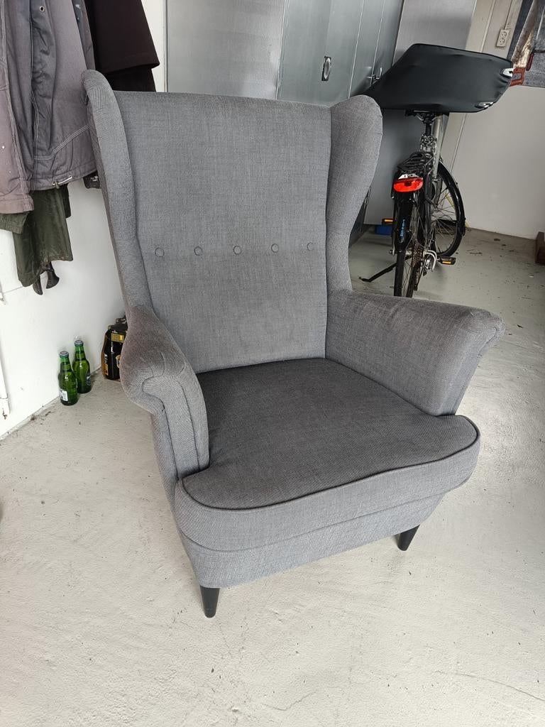 Grijze ikea strandmon fauteuil, Ophalen, Gebruikt, 75 tot 100 cm, 50 tot 75 cm