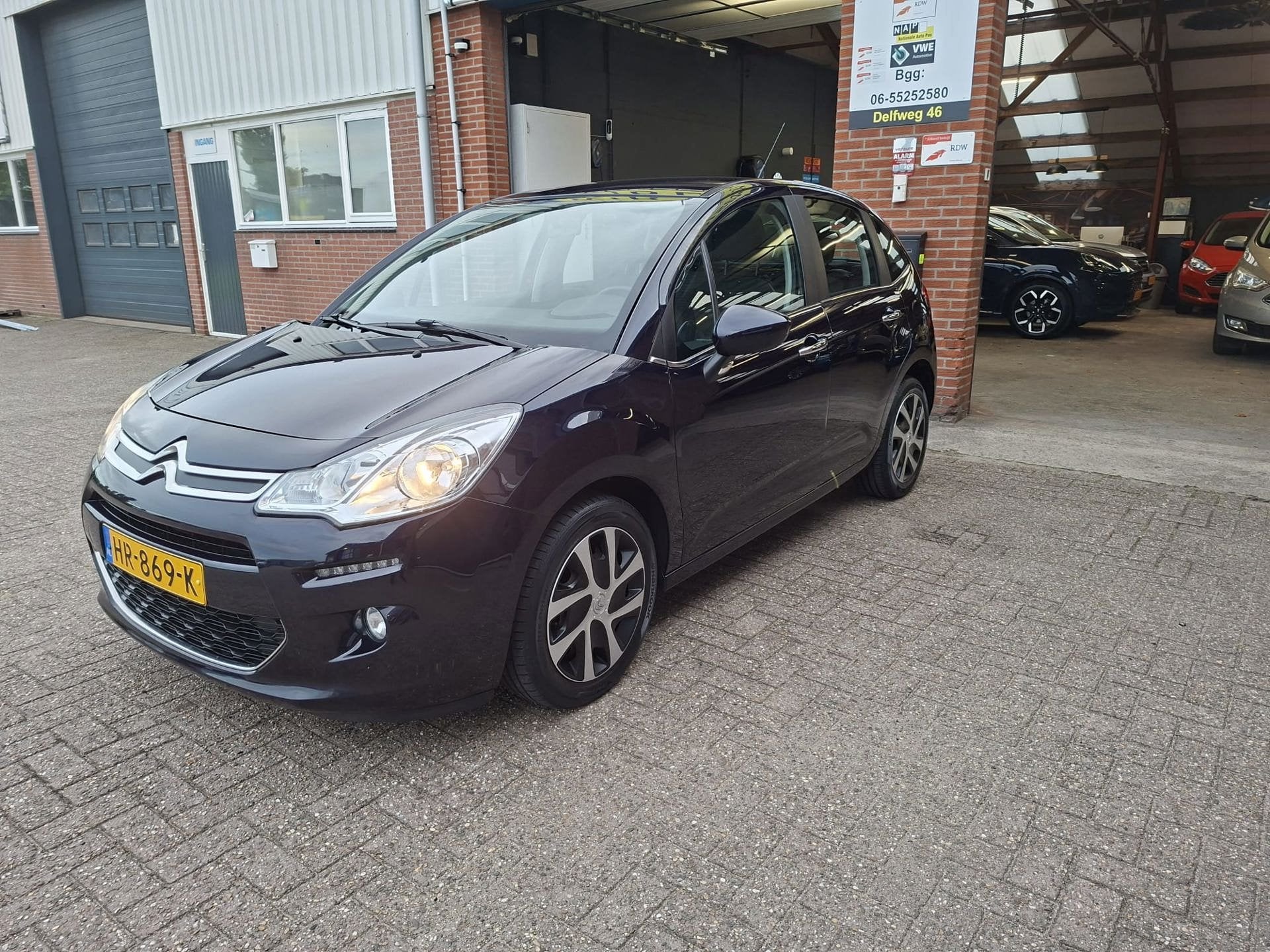 Citroen C3 1.2 PureTech Feel Edition Dealer onderh. Airco, Voorwielaandrijving, Dealer onderhouden, Stof, Gebruikt
