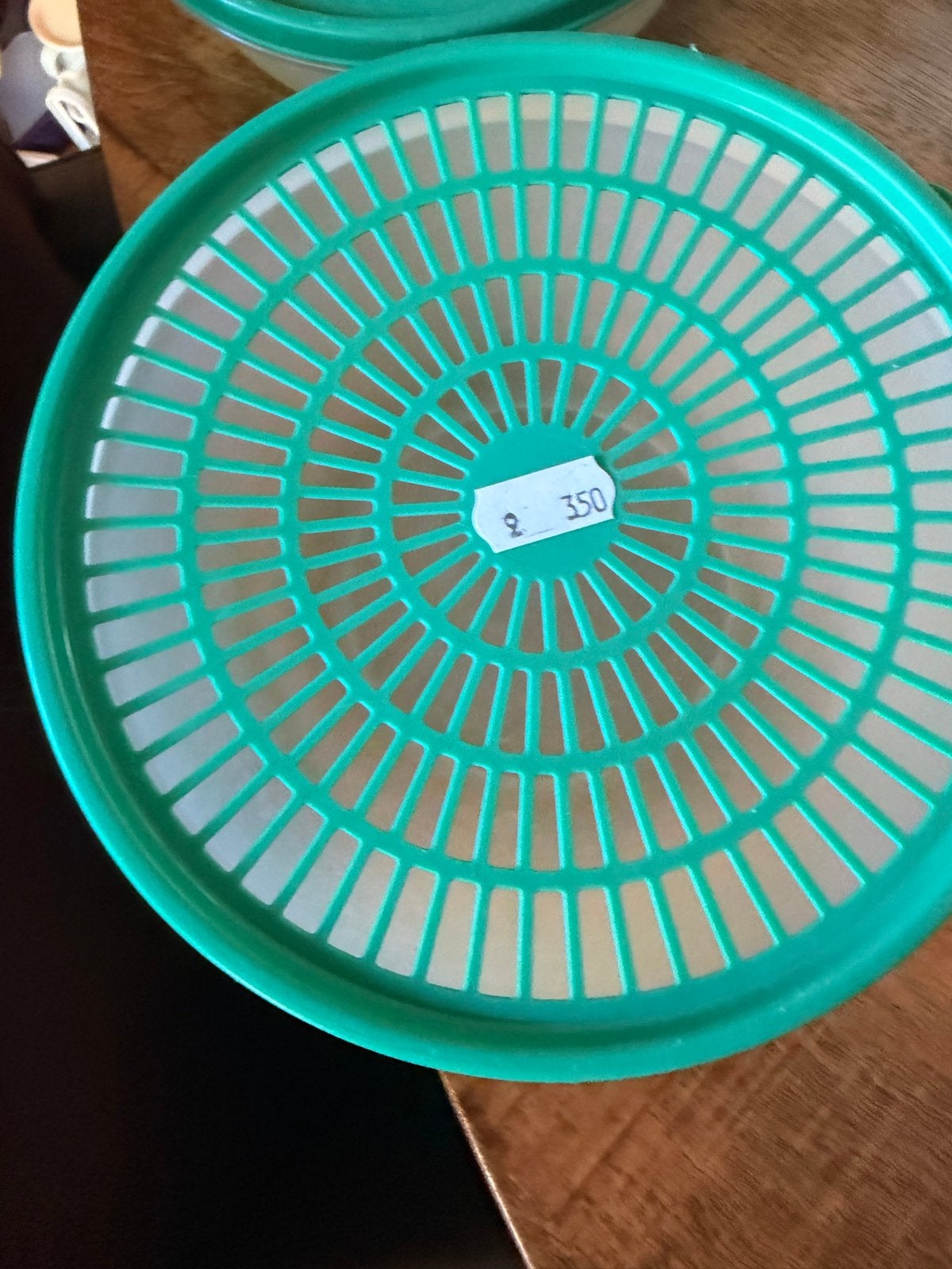Tupperware bewaardoos met rooster en deksel, Gebruikt, Bewaardoos, Ophalen of Verzenden, Met deksel